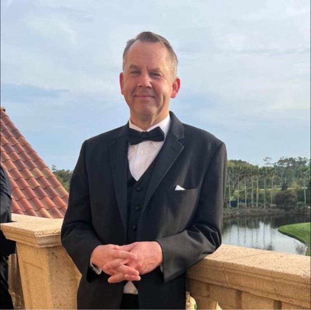 Meet your Posher, Jon